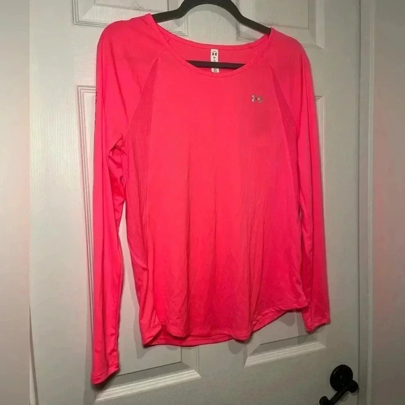 Under Armor Size Small Hot Pink UA Sunblock Long Sleeve Shirt - Picture 2 of 8